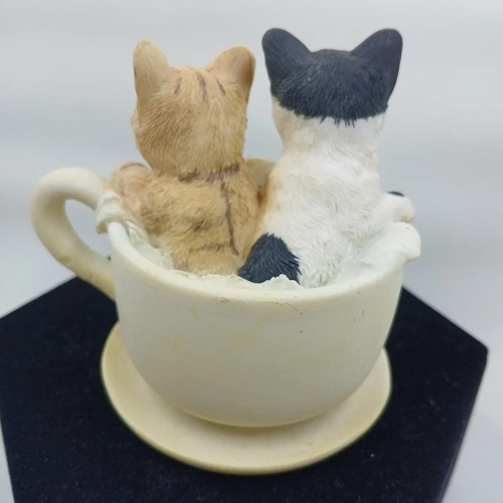 Delton Products Kittens in Teacup Figurine Resin Cat Paw Prints Home Decor Small